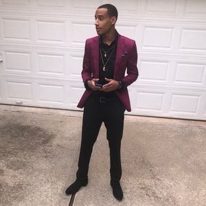 Meet your Posher, Anthony